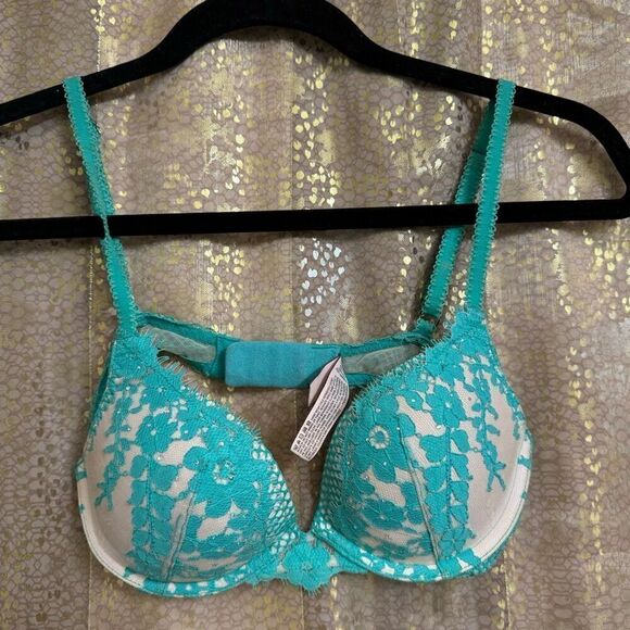 Victorias Secret Teal Lace Rhinestone Dream Angels Push Up Bra 32B - Picture 1 of 7